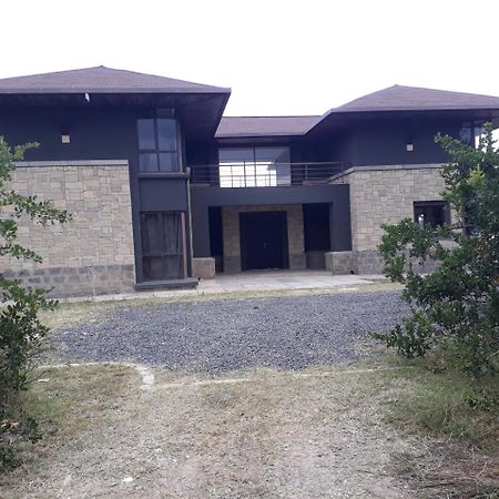 Ol Pejeta Holiday Villas แนนยูกี ภายนอก รูปภาพ