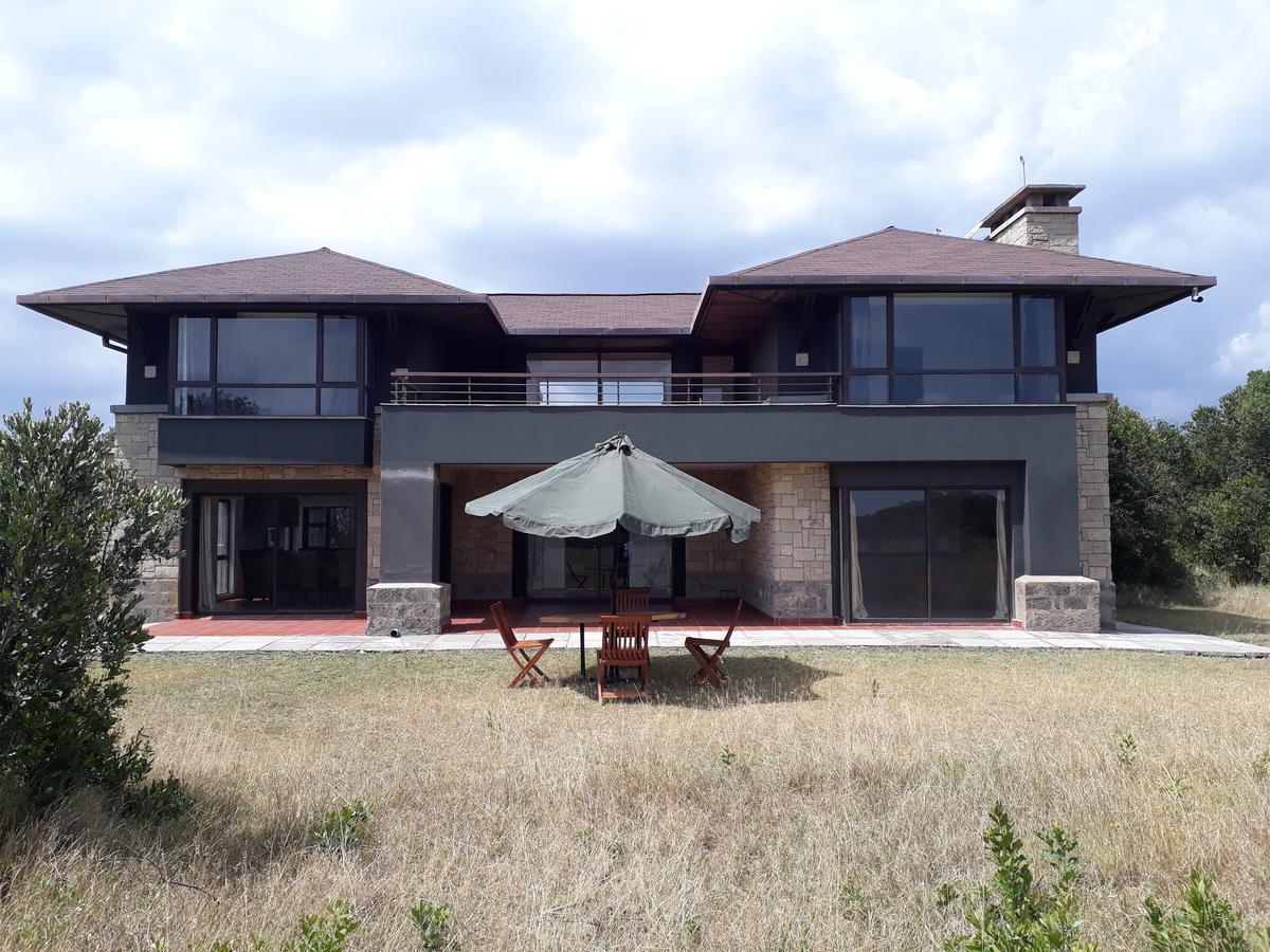 Ol Pejeta Holiday Villas แนนยูกี ภายนอก รูปภาพ